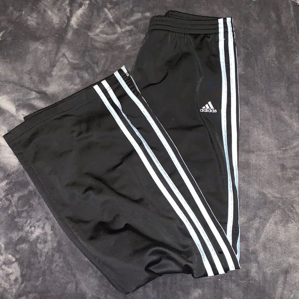 Woman’s Adidas Sweatpants